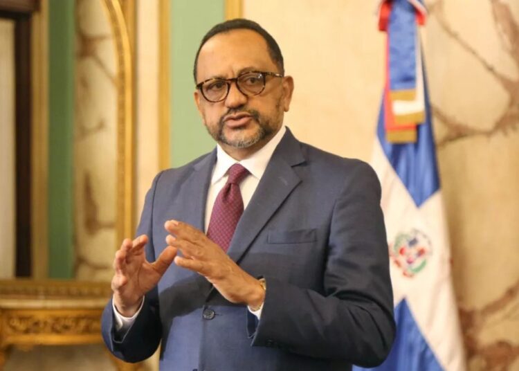 Consultor Jurídico aclara que las leyes no dependen de reglamento